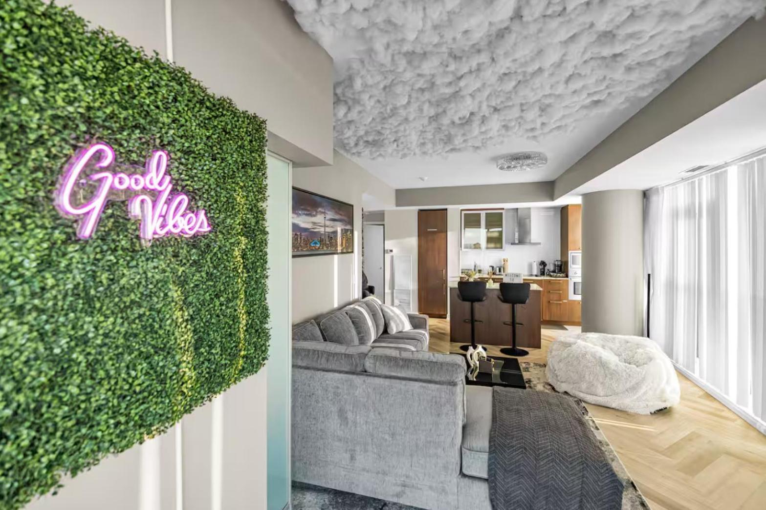 The One Apartment